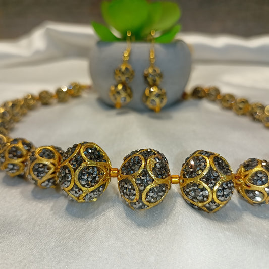 Akhila golden beads neck mala