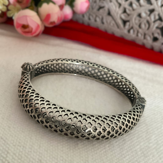 Helen silver plated premium openable hand kada