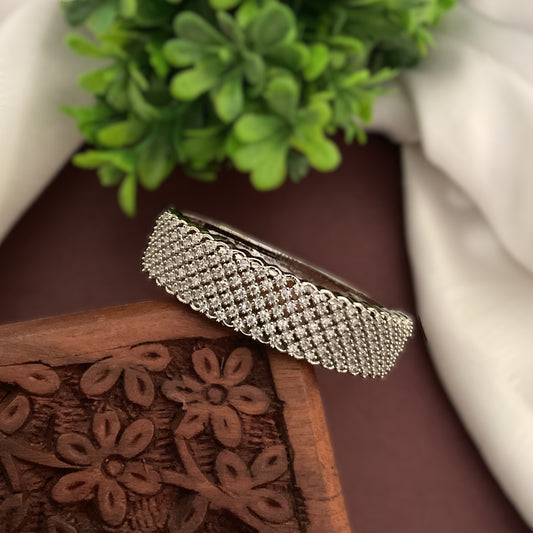 Samara ad micro plated silver openable hand kada
