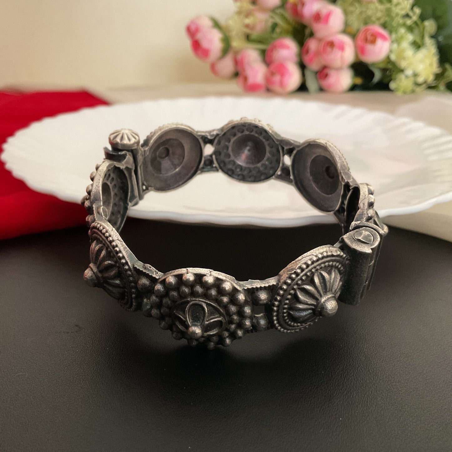 Suman silver plated flower openable kada (single)