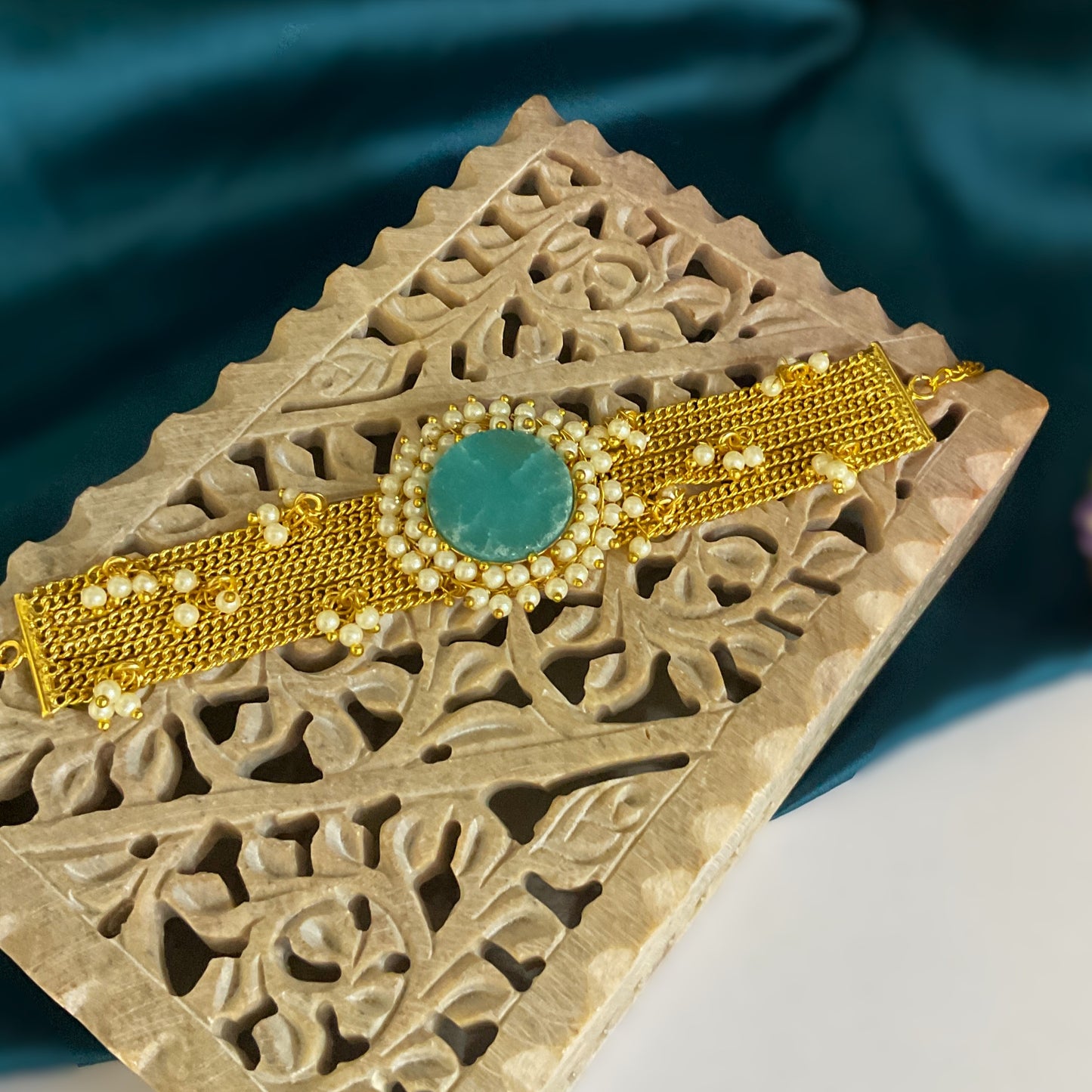 Margot pink raw stone brass gold plated chain bracelet