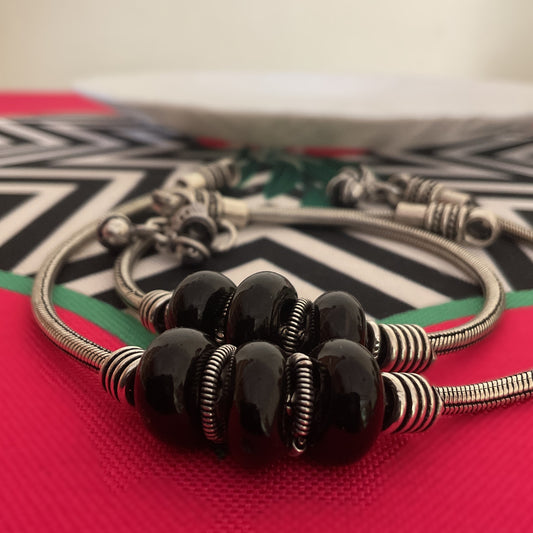 Amrut black stone silver pair of anklets