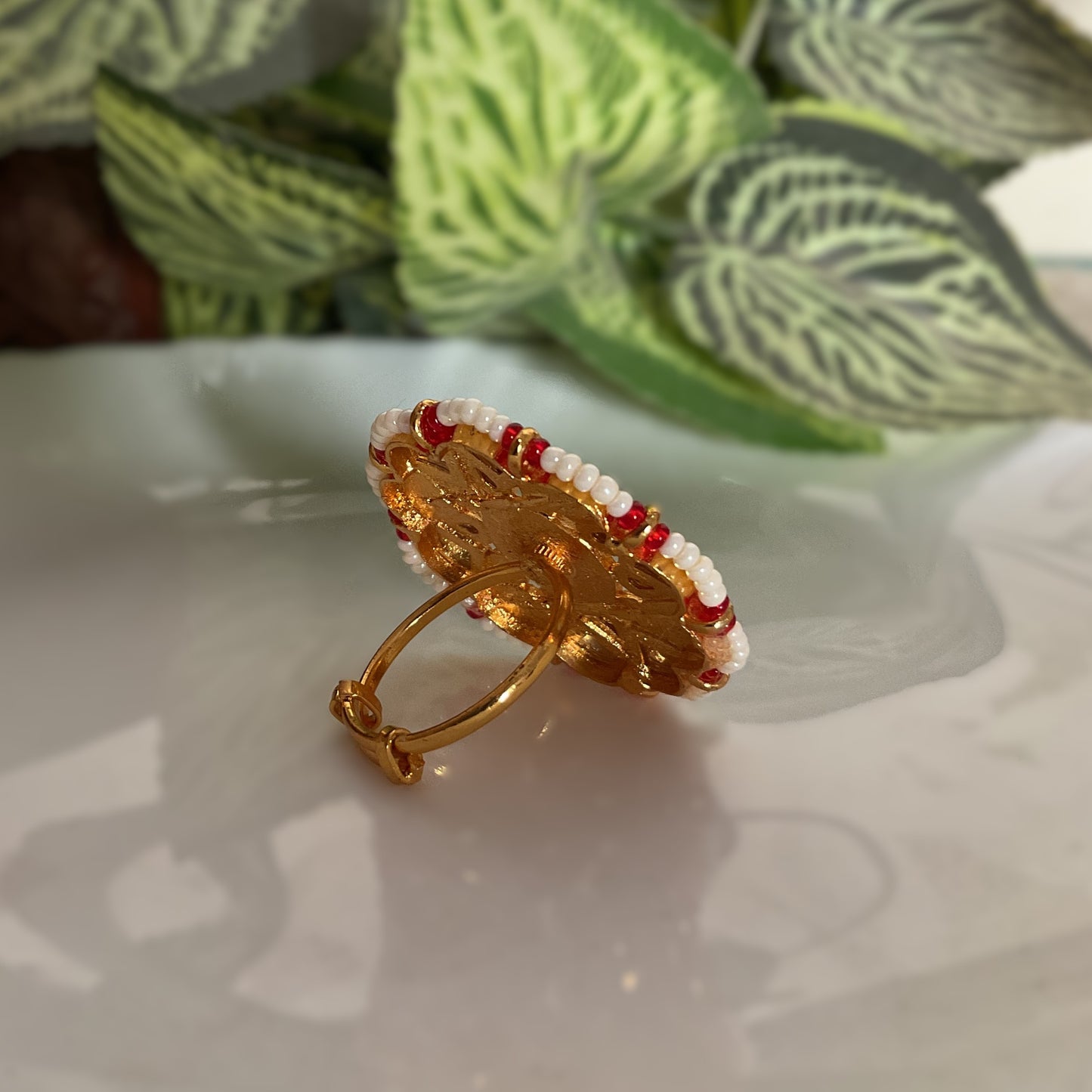 Rajeshwari red gold kundan finger ring