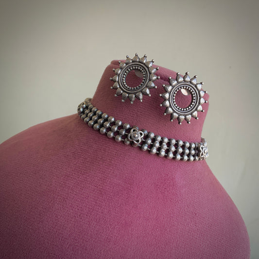 Saarika silver plated choker cum necklace with studs