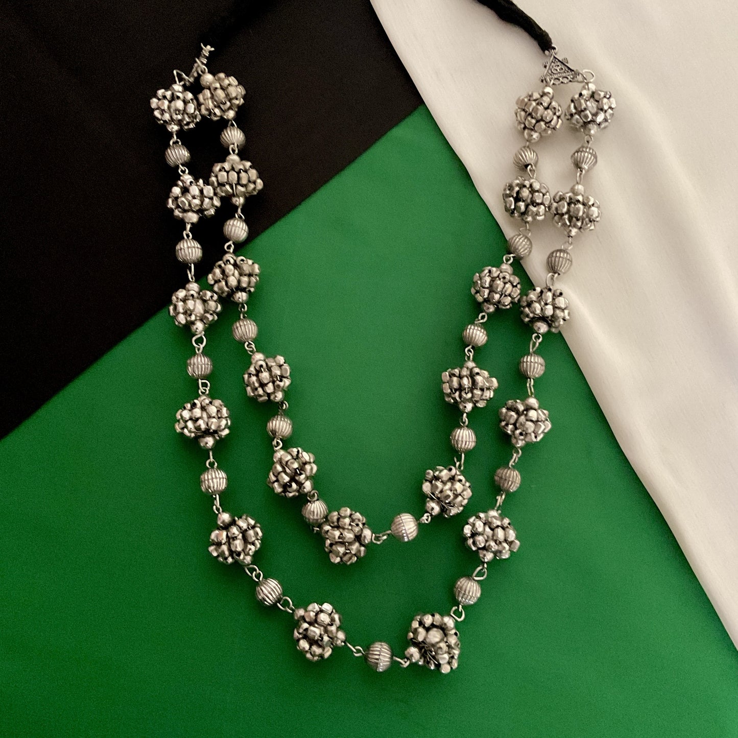 Ekarshi silver plated ball double layer necklace